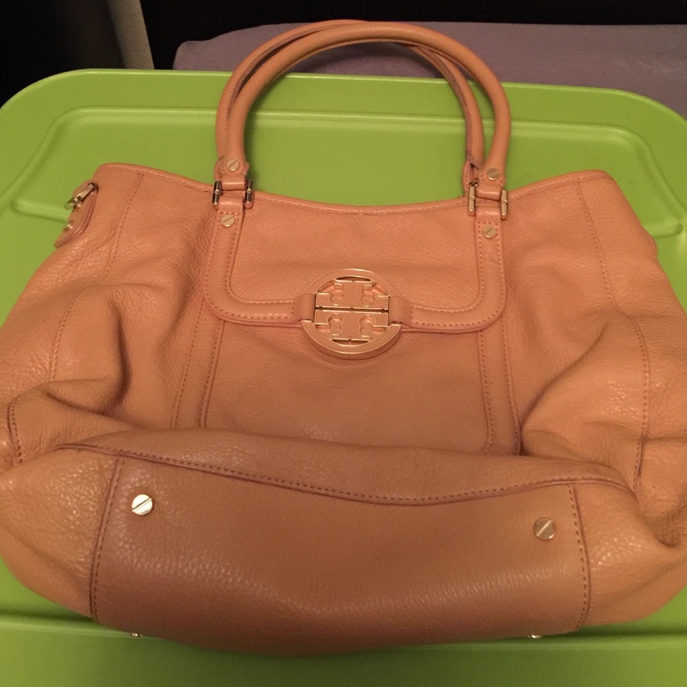 Tory Burch handbag. 100% authentic